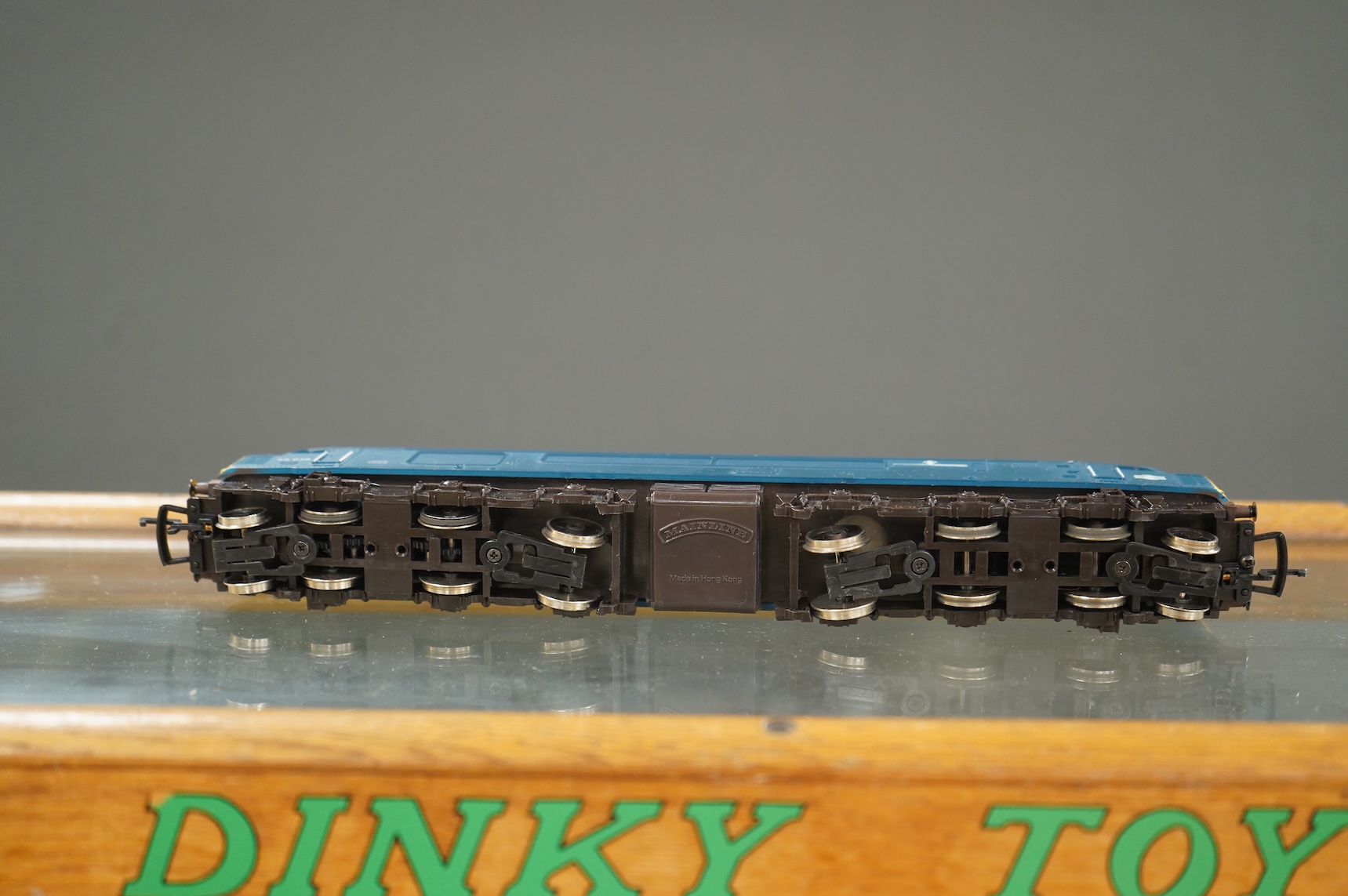 A collection of 00 gauge model railway, including three box train sets by Jouef, Mainline and Hornby, together with a large selection of unconstructed railway related plastic and metal kits and accessories, manufacturers